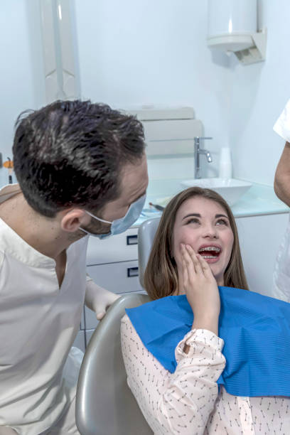 Best Broken or Cracked Tooth Emergency Dentist in Harveys Lake, PA